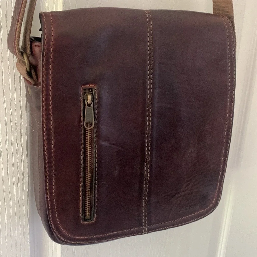 Reginos Dark Brown Leather Crossbody Messenger Bag Adjustable Strap Vintage